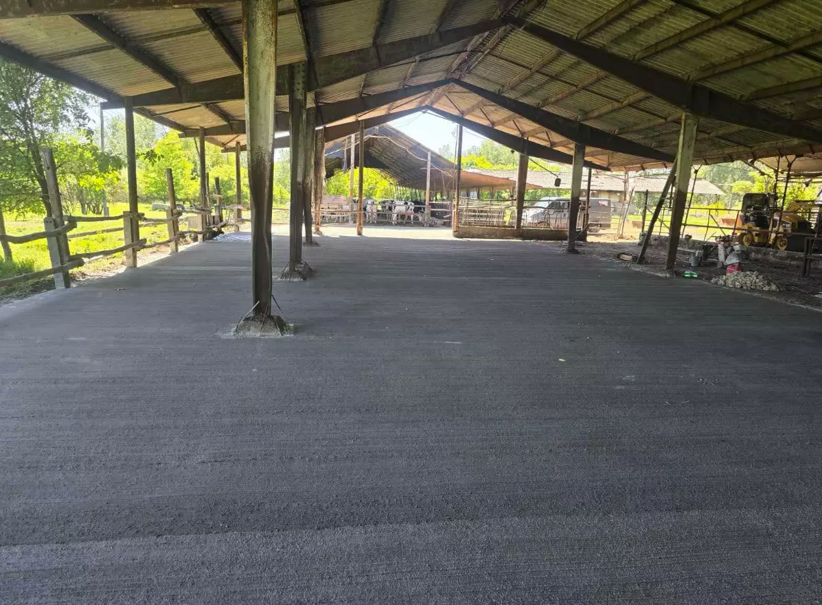 Iparipadlókivitelezés,Békéscsaba,Békésmegye2 Iparipadlókivitelezés,Békéscsaba,Békésmegye2