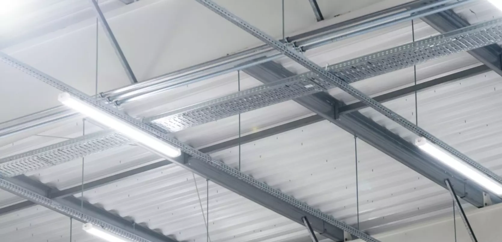 Könnyűszerkezetes_csarnokok_Magyarország2