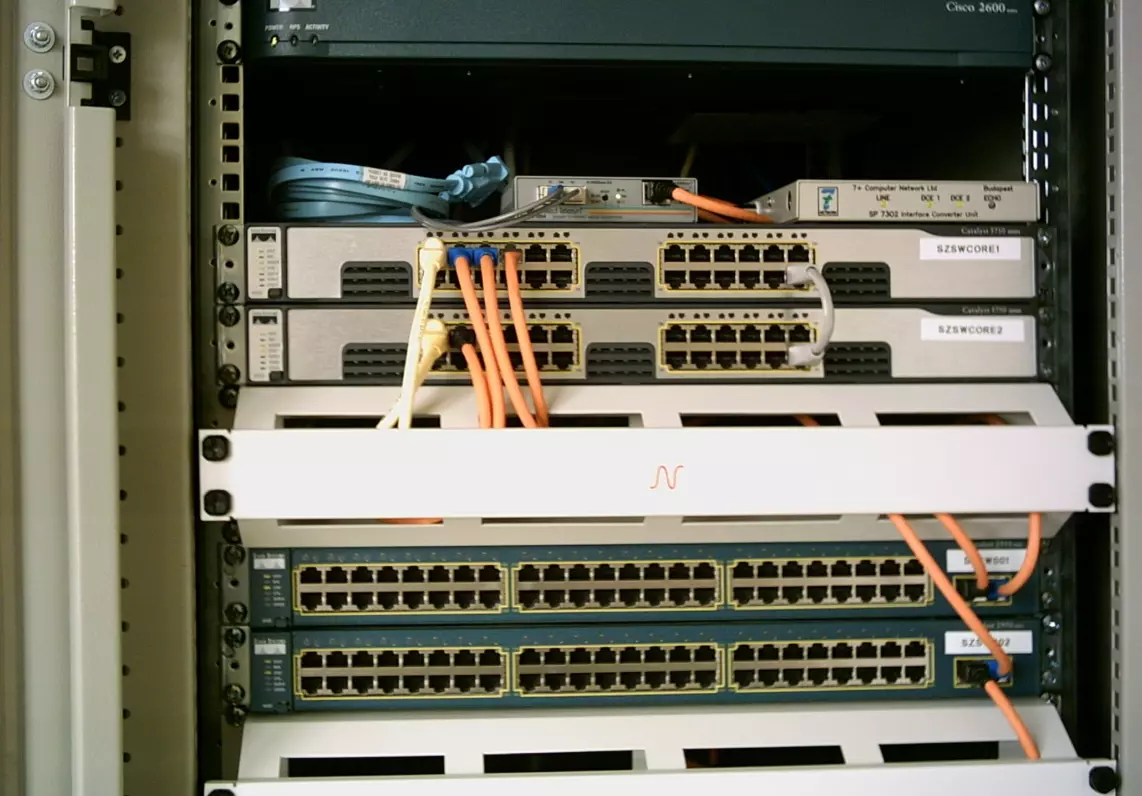 Optikaihálózattelepítése,Szolnok,Pestmegye1