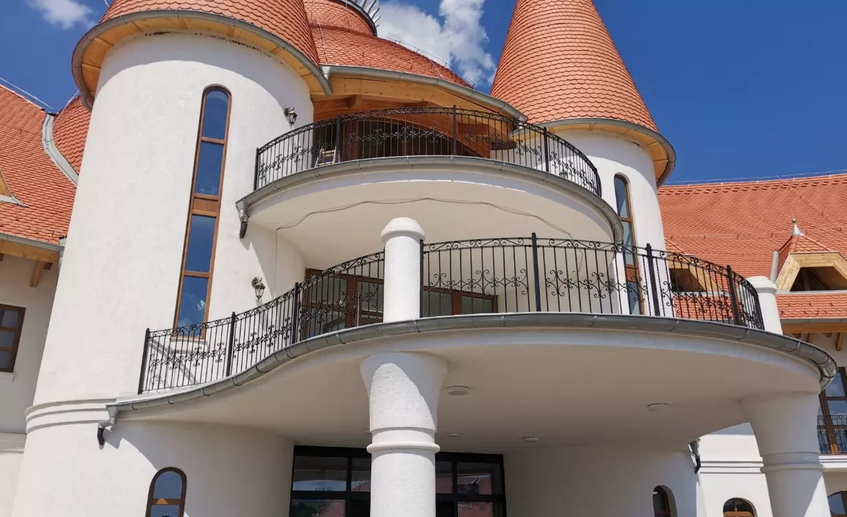 Rozsdamenteskorlátokszerelése,Békéscsaba,Magyarország2