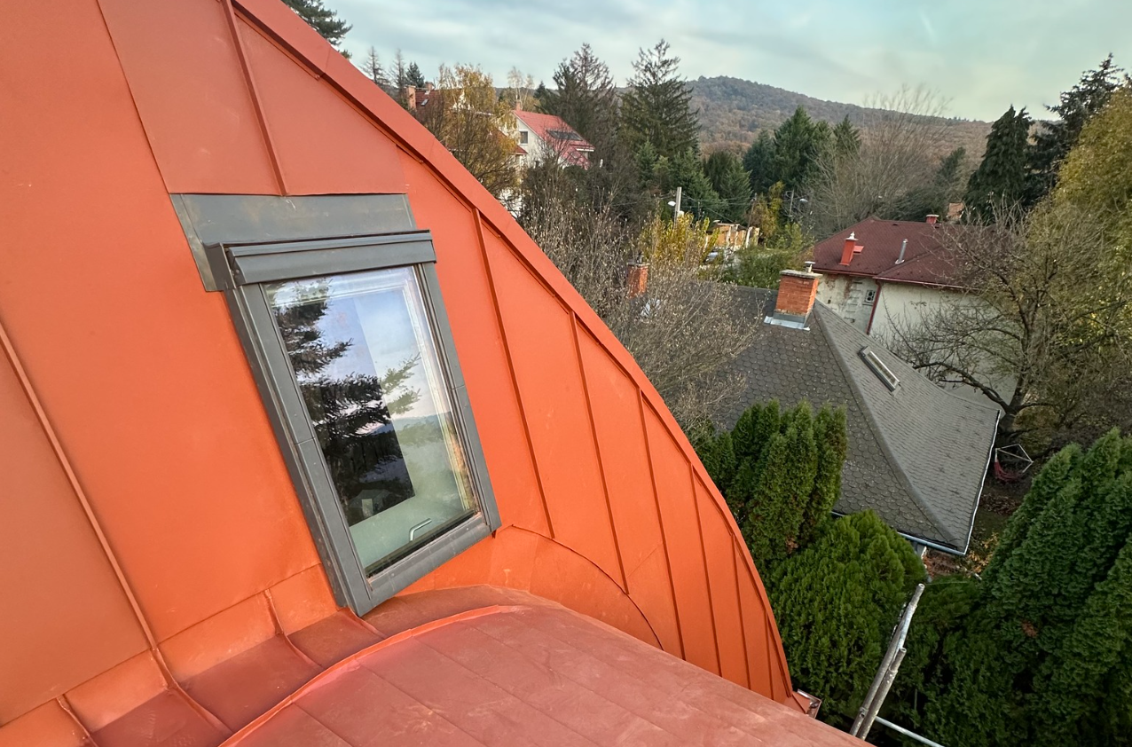 Teljes_tető_kivitelezés_Kecskemét_Magyarország