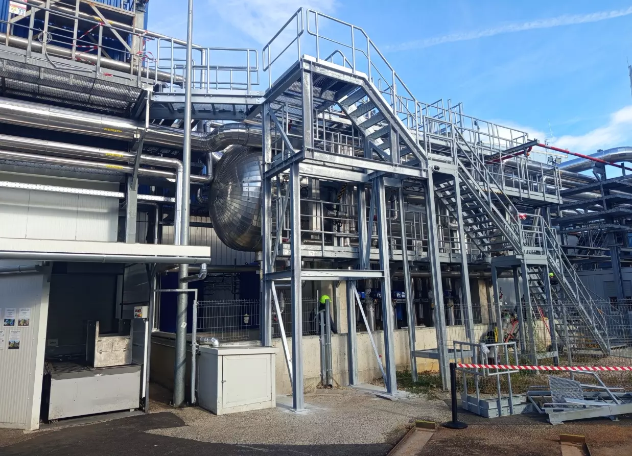 Teljeskörűtechnológiaicsőszerelés,Várpalota,Magyaroszág1 Teljeskörűtechnológiaicsőszerelés,Várpalota,Magyaroszág1