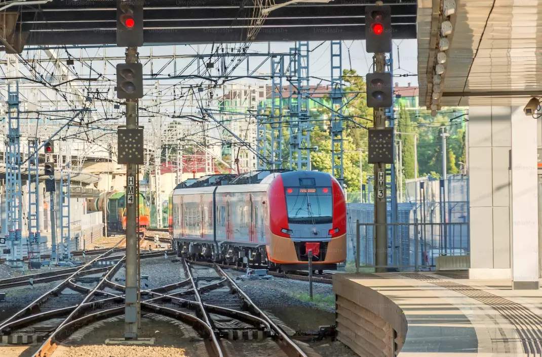 Vasútiszerelvény_kocsi_takarítás_Miskolc